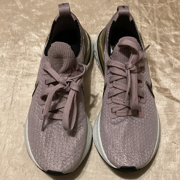 Nike React Infinity Run Flyknit - Picture 2 of 6